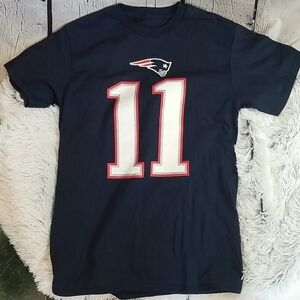 NWT Men's NFL team apparel t-shirt